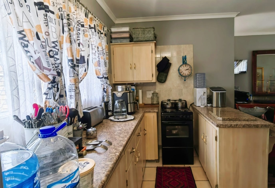 2 Bedroom Property for Sale in Miederpark North West